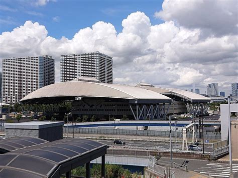 Ariake Coliseum y aeropuerto cerca